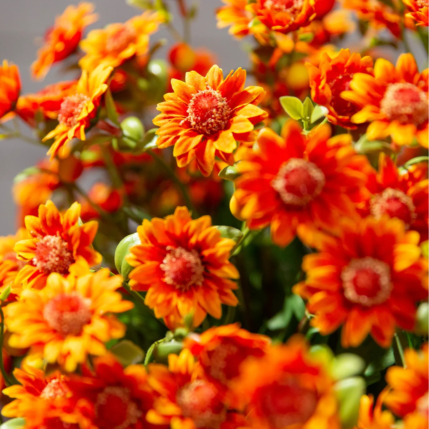 🌼- Künstliche Chrysanthemen für den Außenbereich (Sunset Mums) - UV-beständig, wasserdicht, windfest