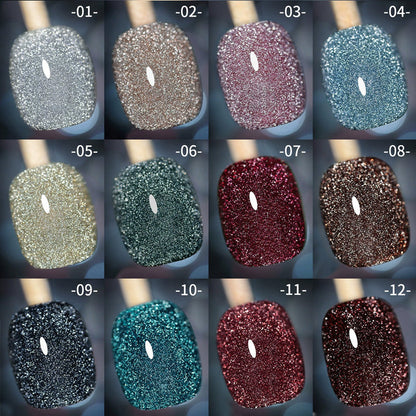 Glitzernagellack mit hoher Dichte