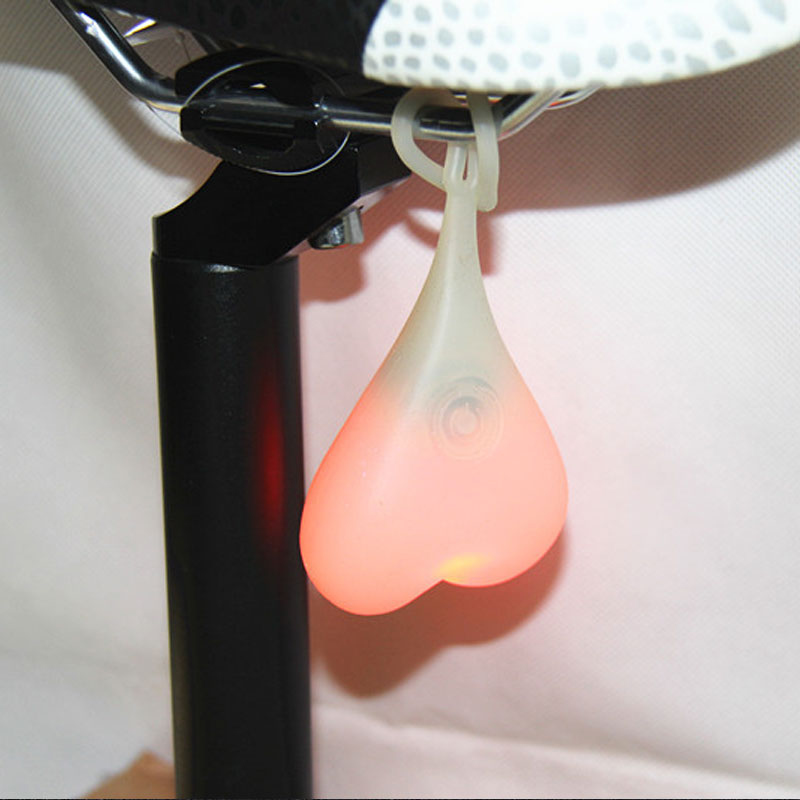 🚴Fahrradrücklicht Herzförmiges Licht❤️